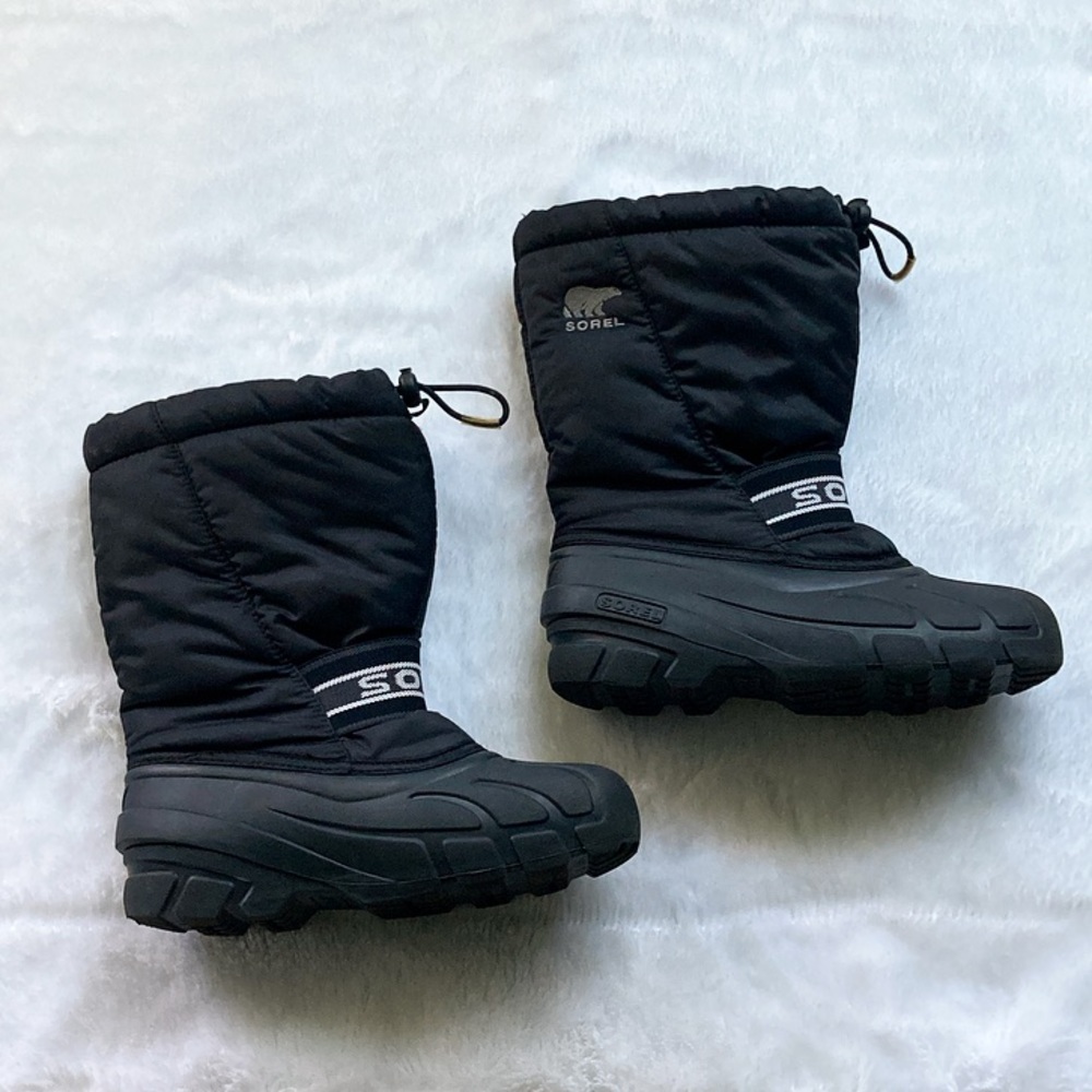 Like New Sorel Cub NY1799-011 Youth Insulated Lined Black Snow Boots Size 4